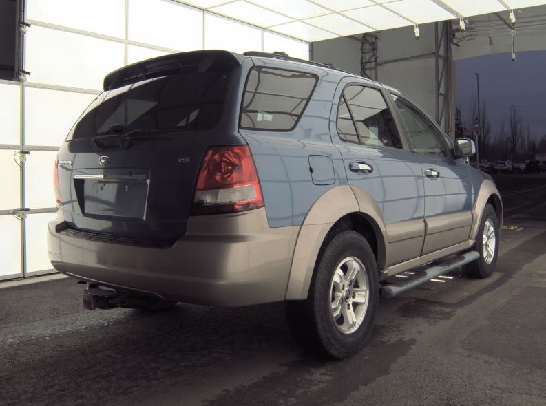 2005 Kia Sorento EX thumbnail 2