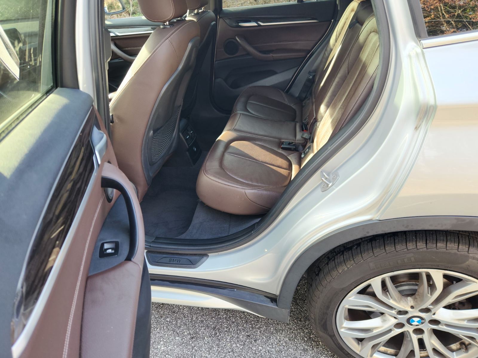 2017 BMW X1 xDrive28i LUXURY LINE thumbnail 4